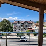 Samaras In Апартаменты *