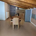 Апартаменты Samaras In *